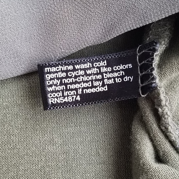 The Limited Army Green Layered Tee, Size M - Picture 4 of 5